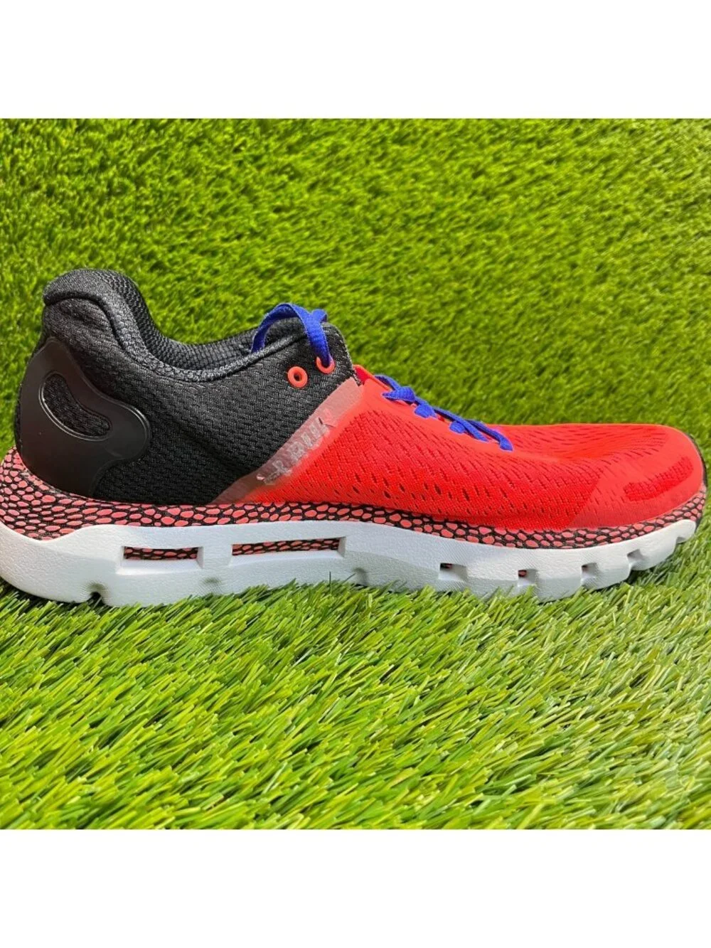 Under Armour please review